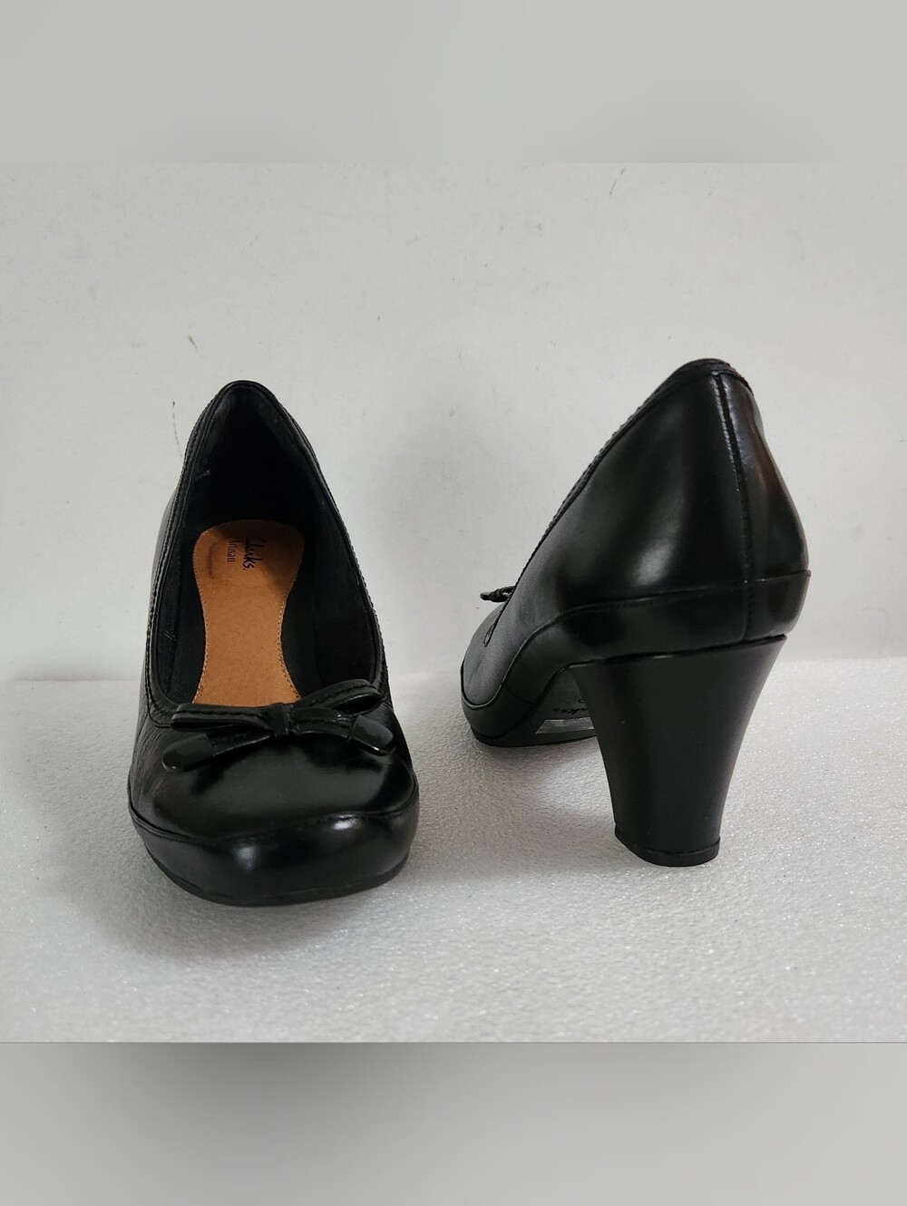 CLARK'S ARTISAN DIAMOND OPAL LEATHER WOMEN'S HEEL SHOES COLOR BLACK SIZE US 9.5M - Picture 2 of 8